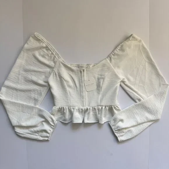 Altar'd State Women's White Off-Shoulder Top Size Small NWT - Picture 3 of 9